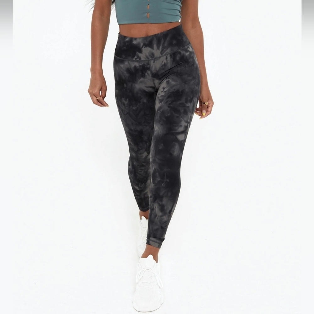 Lazuli Label Tie Dye Workout Leggings